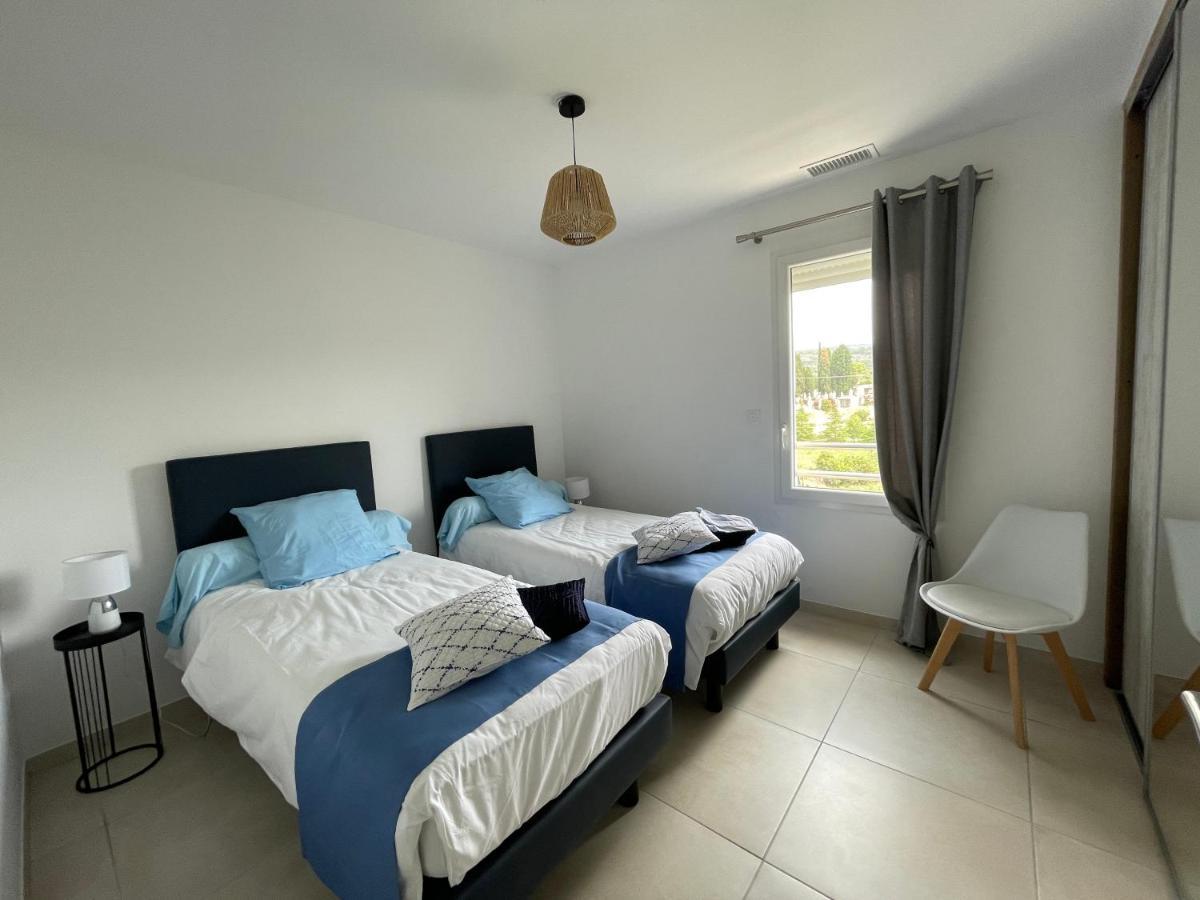Val Des Bruyeres - Gite 15Mn Pezenas Avec Terrasse Et Cour Close - Parking Privatif Securise - Wifi Ftth Gratuit Neffies 外观 照片